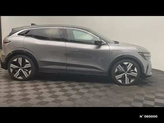 RENAULT MEGANE V - voiture d'occasion - Photo 5