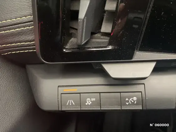 RENAULT MEGANE V - voiture d'occasion - Photo 15