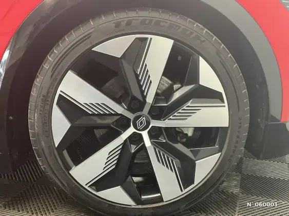 RENAULT MEGANE V - voiture d'occasion - Photo 8