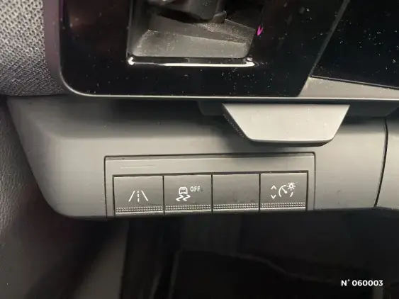 RENAULT MEGANE V - voiture d'occasion - Photo 15