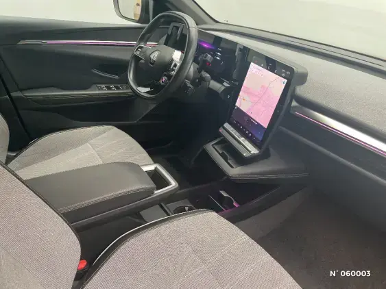 RENAULT MEGANE V - voiture d'occasion - Photo 10