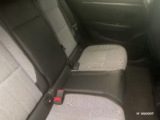 RENAULT MEGANE V - voiture d'occasion - Photo 11