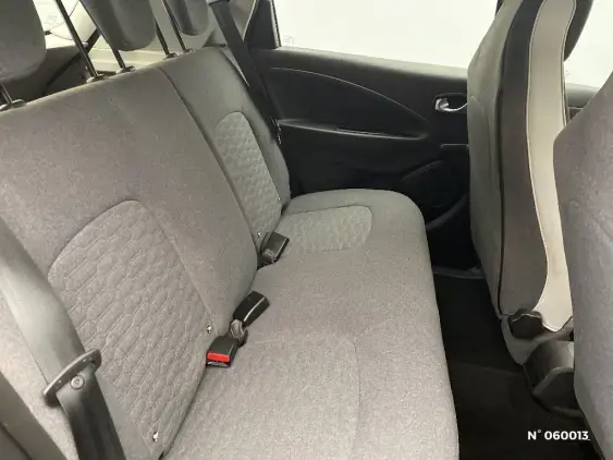 RENAULT ZOE - voiture d'occasion - Photo 11