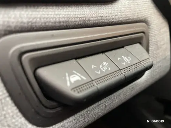 RENAULT CLIO V - voiture d'occasion - Photo 15