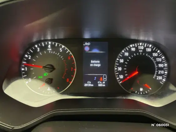 RENAULT CLIO V - voiture d'occasion - Photo 12