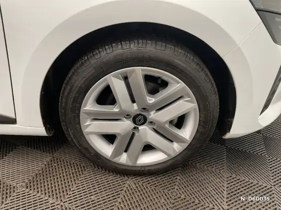 RENAULT CLIO V - voiture d'occasion - Photo 7