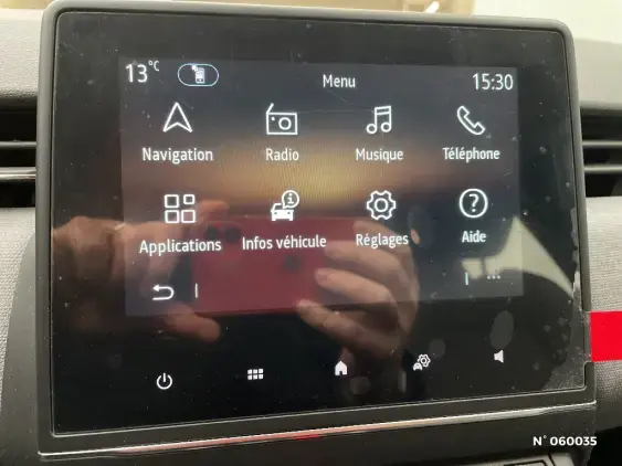 RENAULT CLIO V - voiture d'occasion - Photo 12