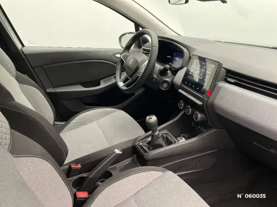 RENAULT CLIO V - voiture d'occasion - Photo 9