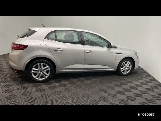 RENAULT MEGANE IV - voiture d'occasion - Photo 5