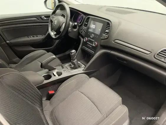 RENAULT MEGANE IV - voiture d'occasion - Photo 10