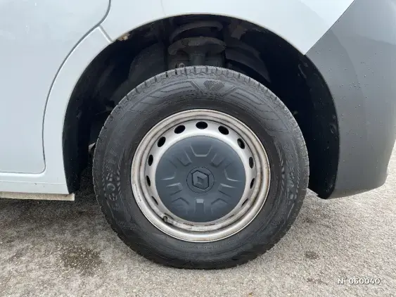 RENAULT MASTER III - voiture d'occasion - Photo 8