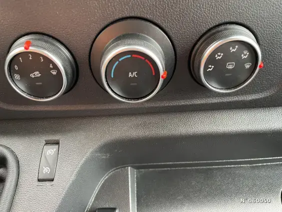 RENAULT MASTER III - voiture d'occasion - Photo 15