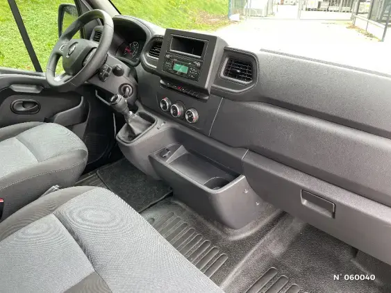 RENAULT MASTER III - voiture d'occasion - Photo 10