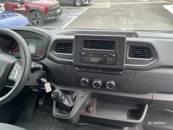 RENAULT MASTER III - voiture d'occasion - Photo 9