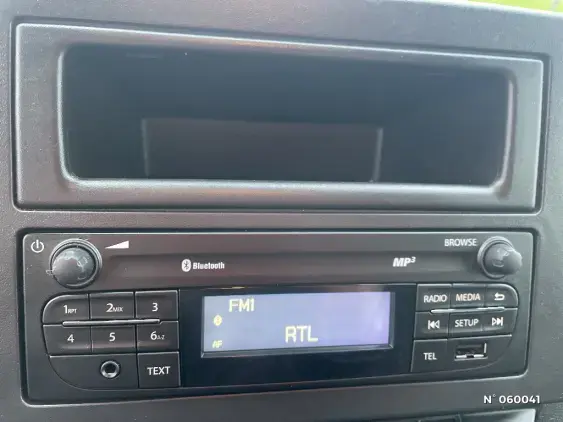 RENAULT MASTER III - voiture d'occasion - Photo 13