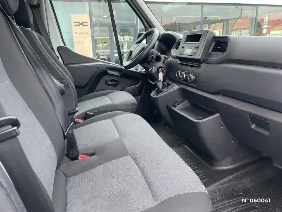 RENAULT MASTER III - voiture d'occasion - Photo 10