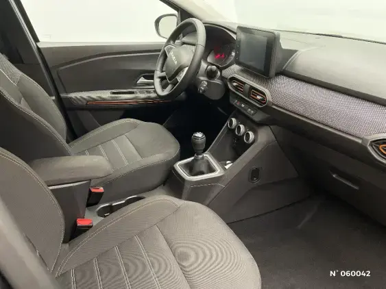 DACIA SANDERO III - voiture d'occasion - Photo 10