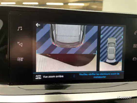 PEUGEOT 2008 II - voiture d'occasion - Photo 14