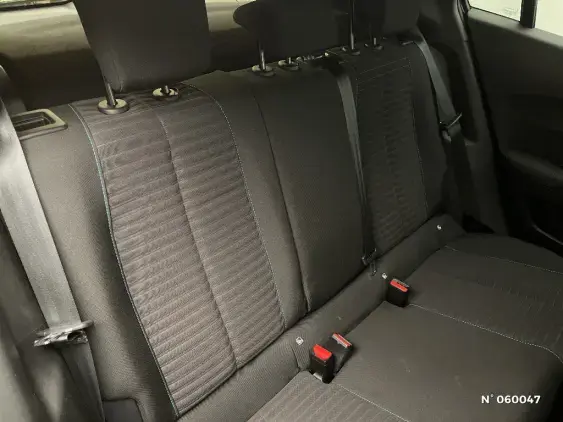 PEUGEOT 2008 II - voiture d'occasion - Photo 11