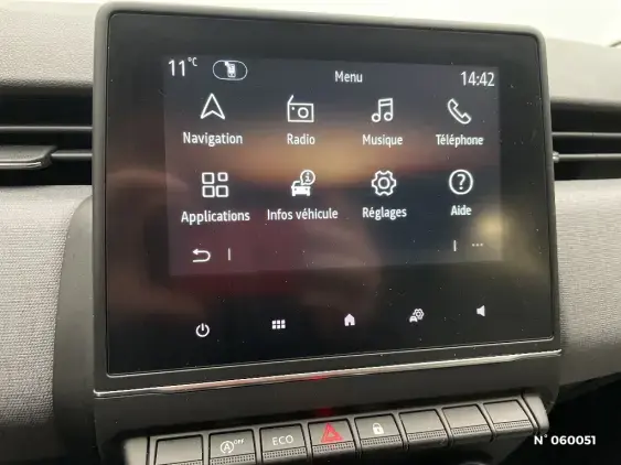 RENAULT CLIO V - voiture d'occasion - Photo 13