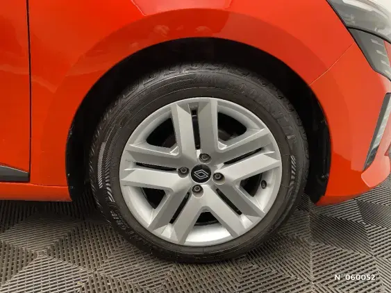 RENAULT CLIO V - voiture d'occasion - Photo 8