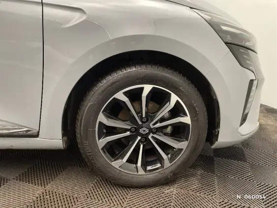 RENAULT CLIO V - voiture d'occasion - Photo 8