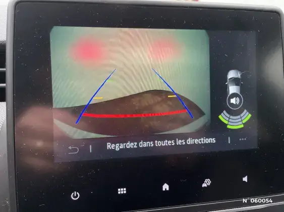 RENAULT CLIO V - voiture d'occasion - Photo 14