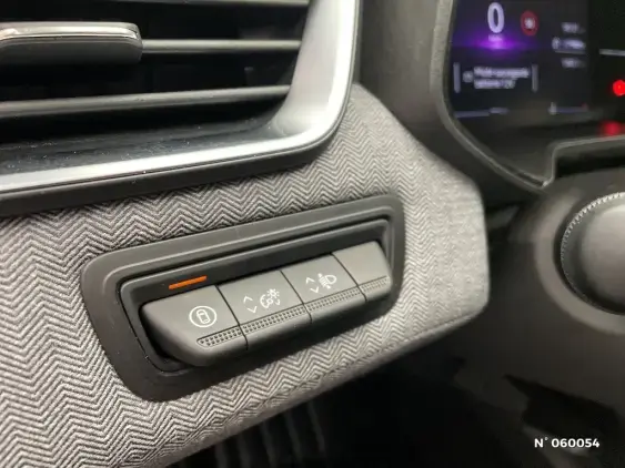 RENAULT CLIO V - voiture d'occasion - Photo 15