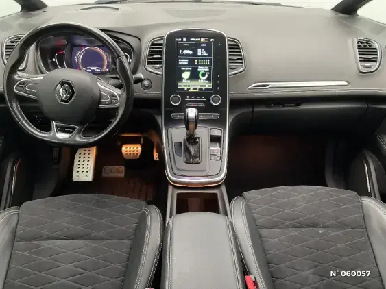 RENAULT SCENIC IV - voiture d'occasion - Photo 9