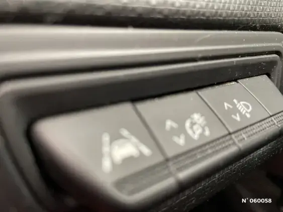 RENAULT CLIO V - voiture d'occasion - Photo 14