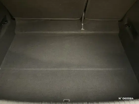 RENAULT MEGANE V - voiture d'occasion - Photo 7