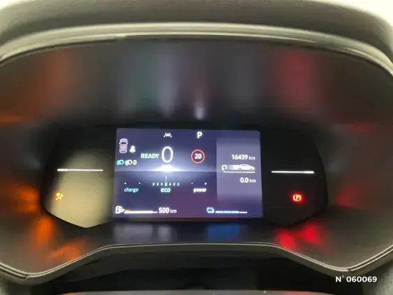 RENAULT CLIO V - voiture d'occasion - Photo 12