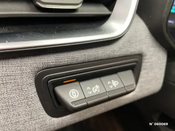 RENAULT CLIO V - voiture d'occasion - Photo 15