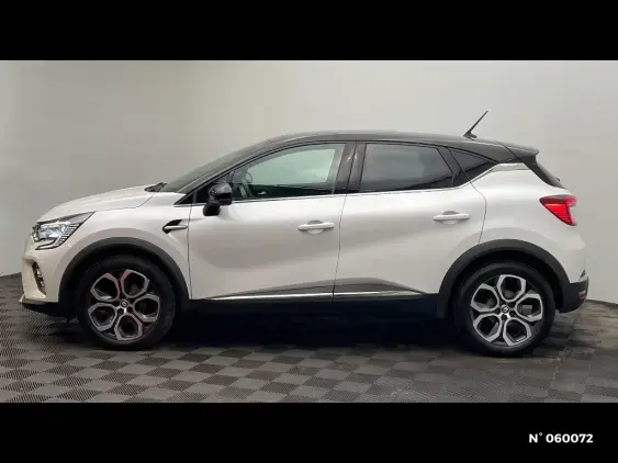 RENAULT CAPTUR II - voiture d'occasion - Photo 2