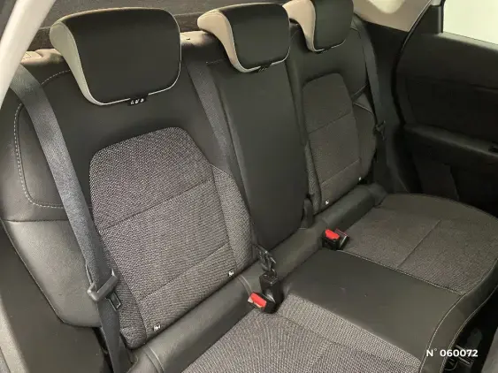 RENAULT CAPTUR II - voiture d'occasion - Photo 11