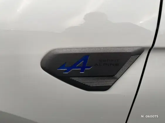 RENAULT CLIO V - voiture d'occasion - Photo 28