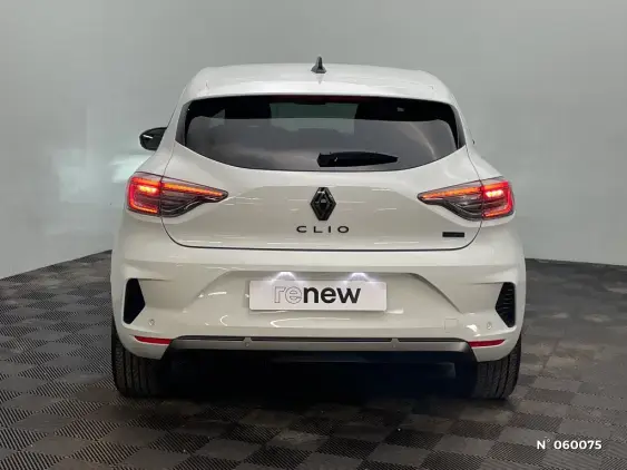 RENAULT CLIO V - voiture d'occasion - Photo 6