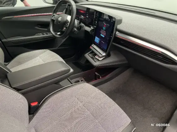 RENAULT MEGANE V - voiture d'occasion - Photo 10