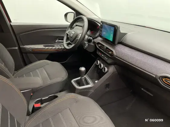DACIA SANDERO III - voiture d'occasion - Photo 10