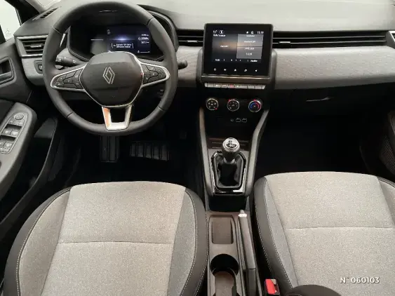 RENAULT CLIO V - voiture d'occasion - Photo 9