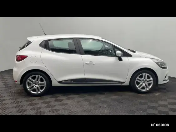 RENAULT CLIO IV - voiture d'occasion - Photo 5