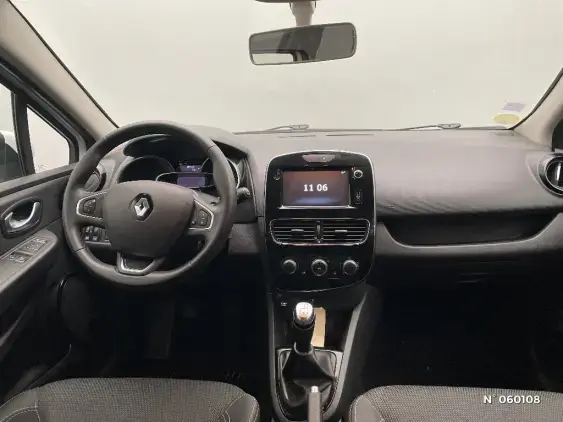 RENAULT CLIO IV - voiture d'occasion - Photo 9