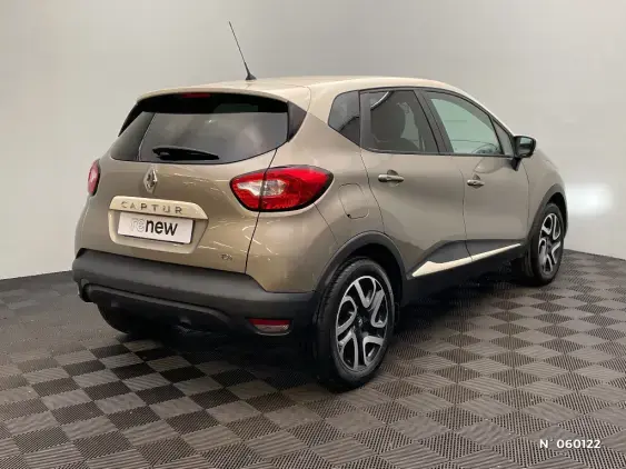 RENAULT CAPTUR - voiture d'occasion - Photo 4