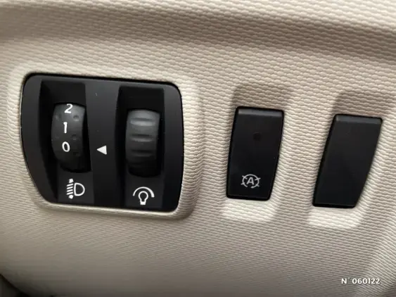 RENAULT CAPTUR - voiture d'occasion - Photo 15