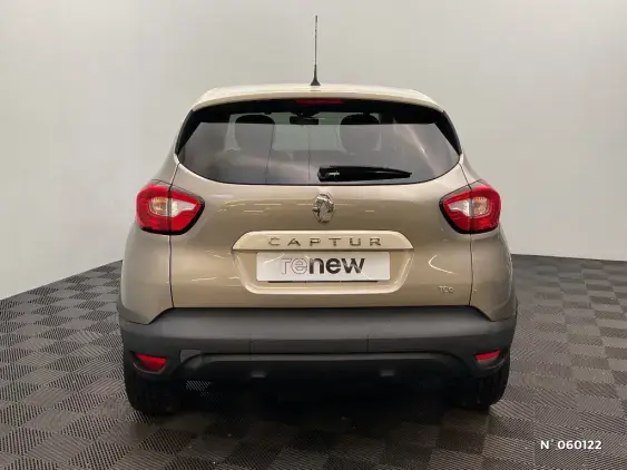 RENAULT CAPTUR - voiture d'occasion - Photo 6