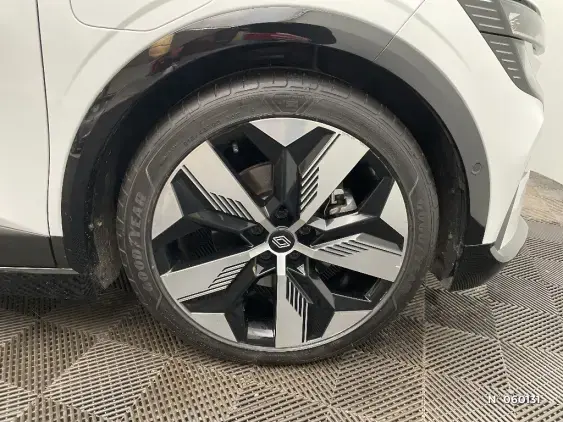 RENAULT MEGANE V - voiture d'occasion - Photo 8