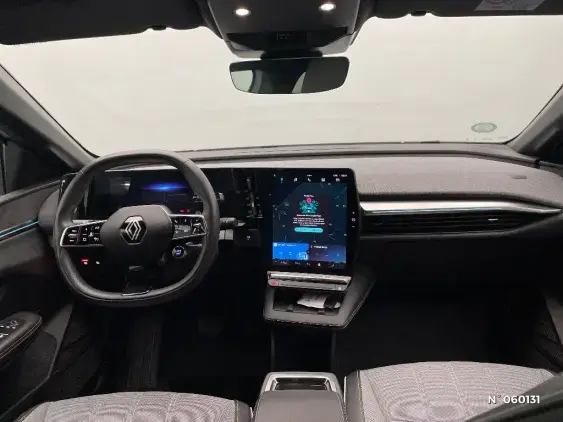RENAULT MEGANE V - voiture d'occasion - Photo 9