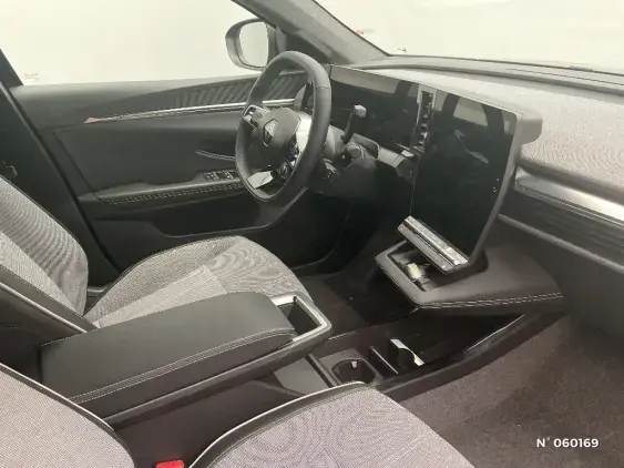 RENAULT SCENIC V ELECTRIQUE - voiture d'occasion - Photo 10