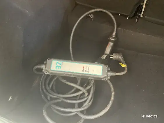 RENAULT ZOE - voiture d'occasion - Photo 27