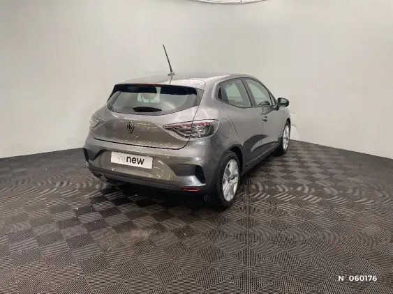 RENAULT CLIO V - voiture d'occasion - Photo 4